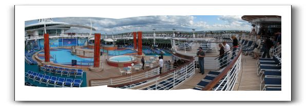 Pool deck pano2