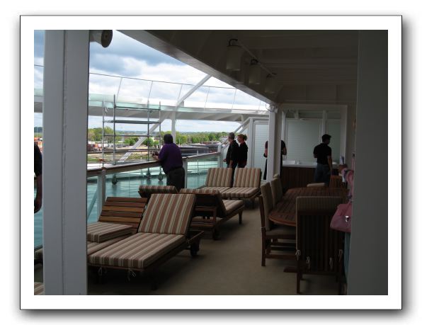 Outside the Presidential Family Suite