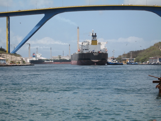 towards the refinery